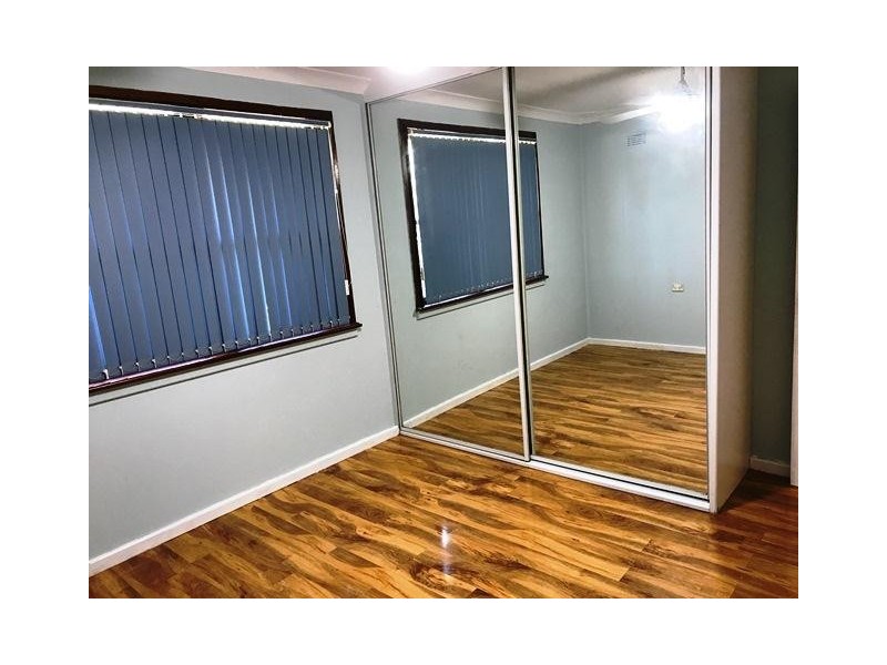 8 Samarai Road, Whalan NSW 2770