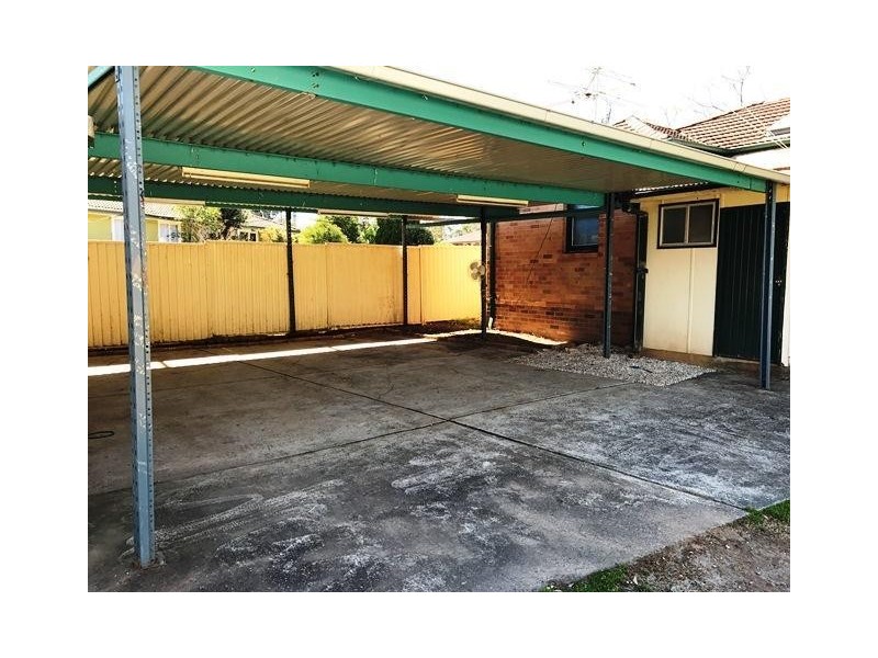 8 Samarai Road, Whalan NSW 2770