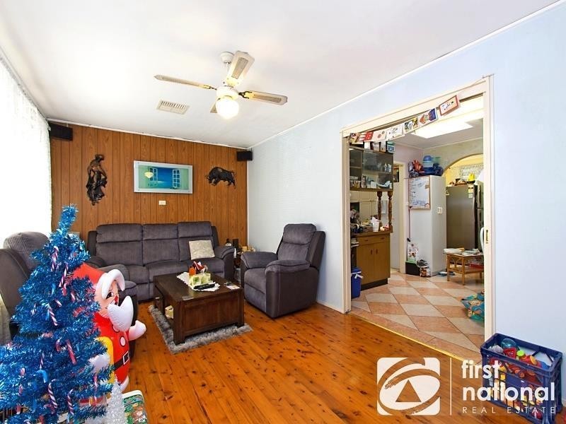 33 Semana Street, Whalan NSW 2770