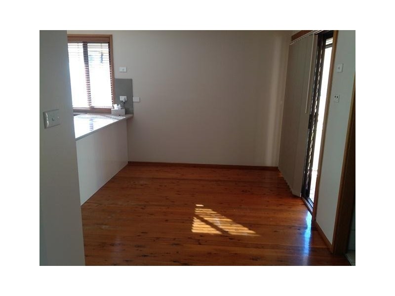 192 QUARRY Road, Bossley Park NSW 2176