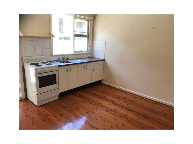 2/4 Garner Street, St Marys NSW 2760