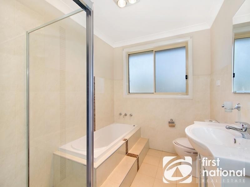 8D Chester Street, Mount Druitt NSW 2770