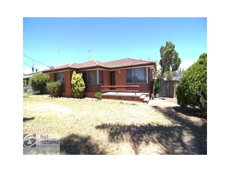 17 Bambara Street, Dharruk NSW 2770