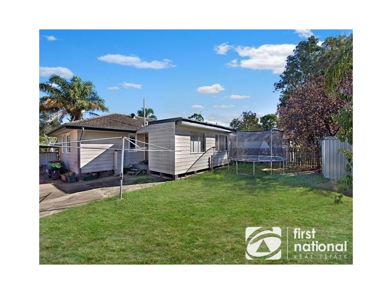 13 GASMATA Crescent, Whalan NSW 2770