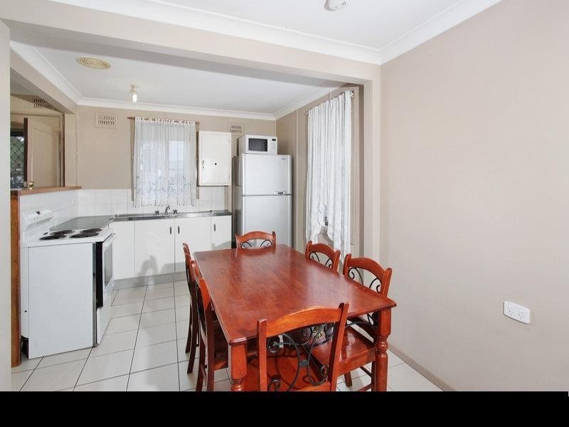 16  GRIFFITHS Street, St Marys NSW 2760