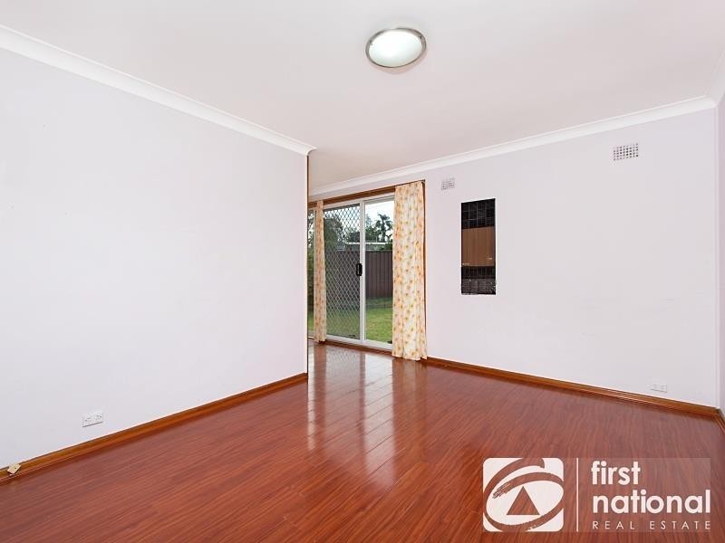 2 Hasselburgh Road, Tregear NSW 2770