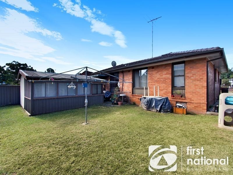 24 RELIANCE Crescent, Willmot NSW 2770