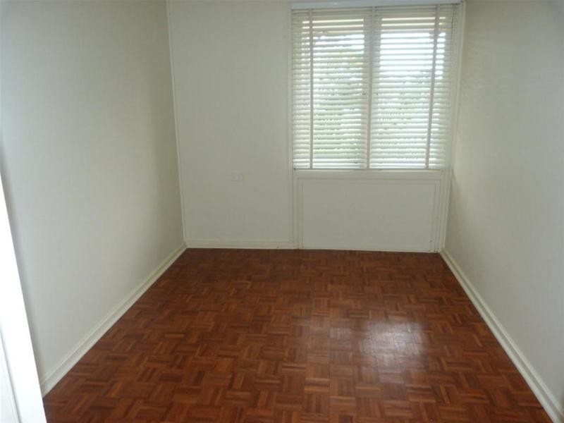 12 Parkes Crescent, Blackett NSW 2770