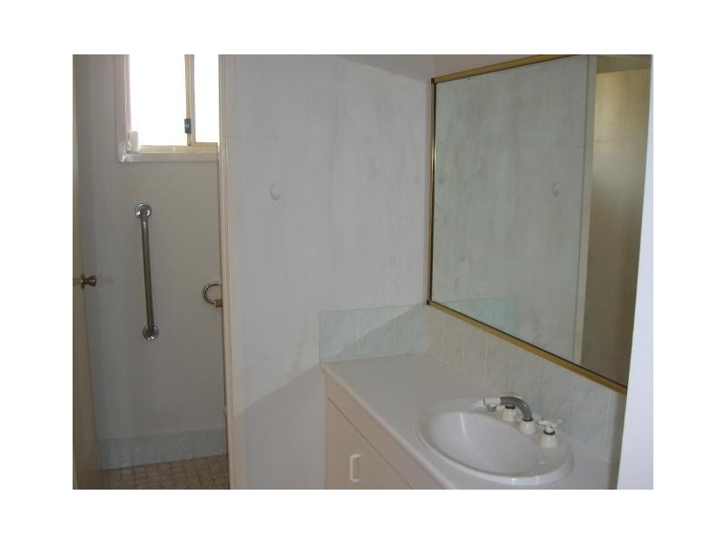 5 GLOVER Avenue, Quakers Hill NSW 2763