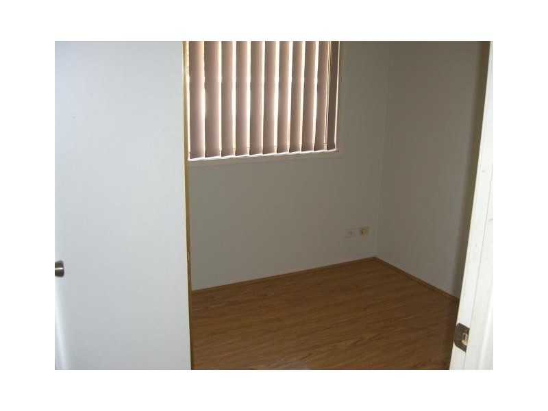 5 GLOVER Avenue, Quakers Hill NSW 2763