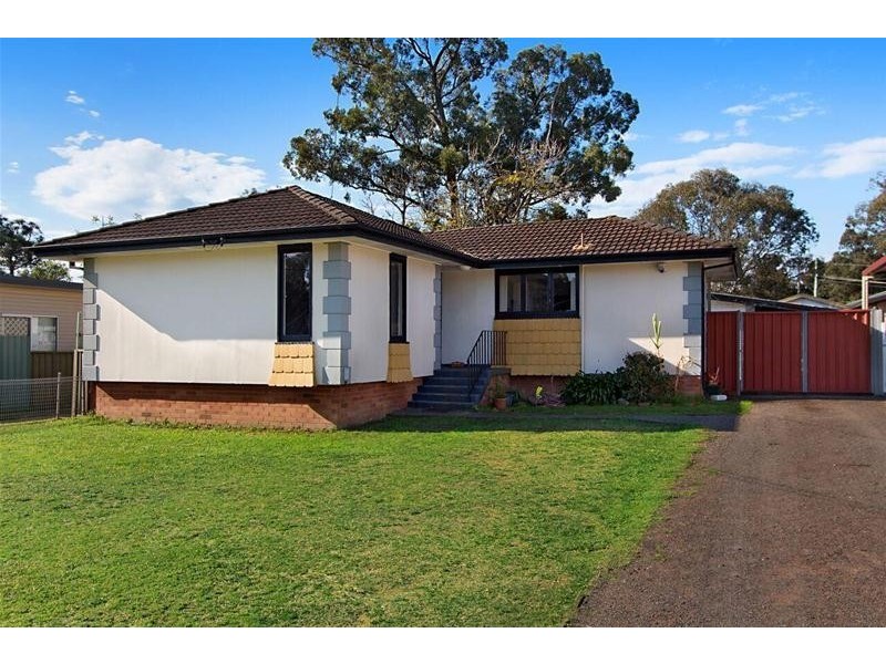 29 Reliance Crescent, Willmot NSW 2770