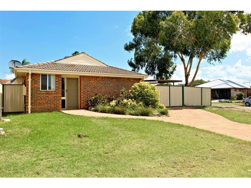 11 Iowa Close, St Clair NSW 2759