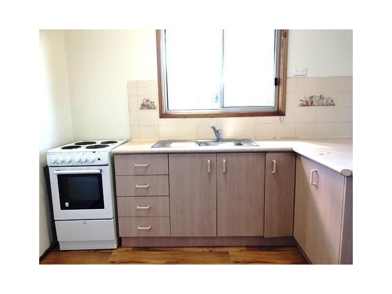 16 DAKOTA Place, St Clair NSW 2759