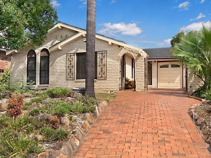 10 Minchin Drive, Minchinbury NSW 2770