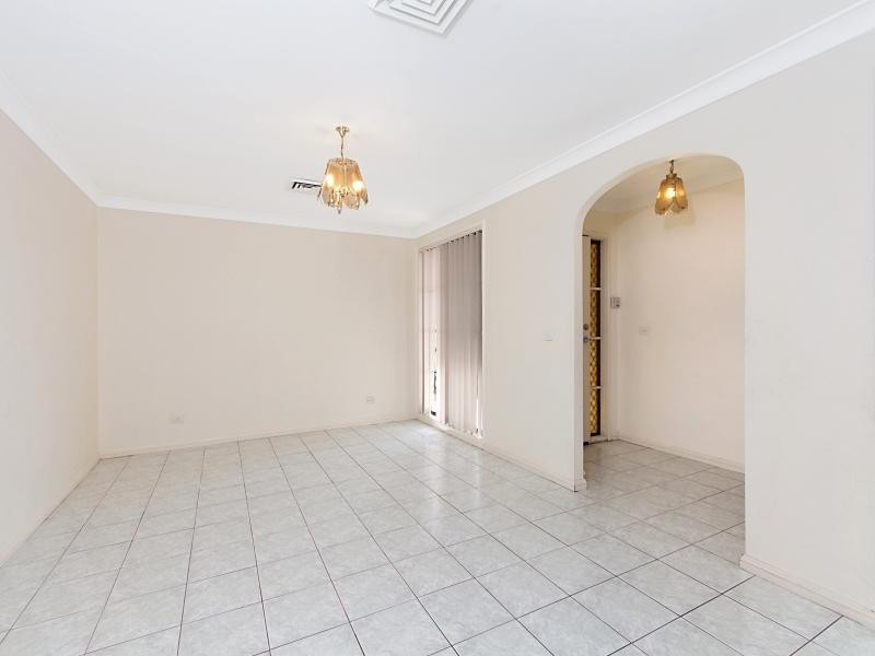 10 Minchin Drive, Minchinbury NSW 2770