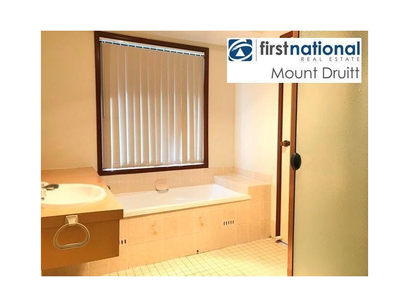 6 Gull Place, Erskine Park NSW 2759