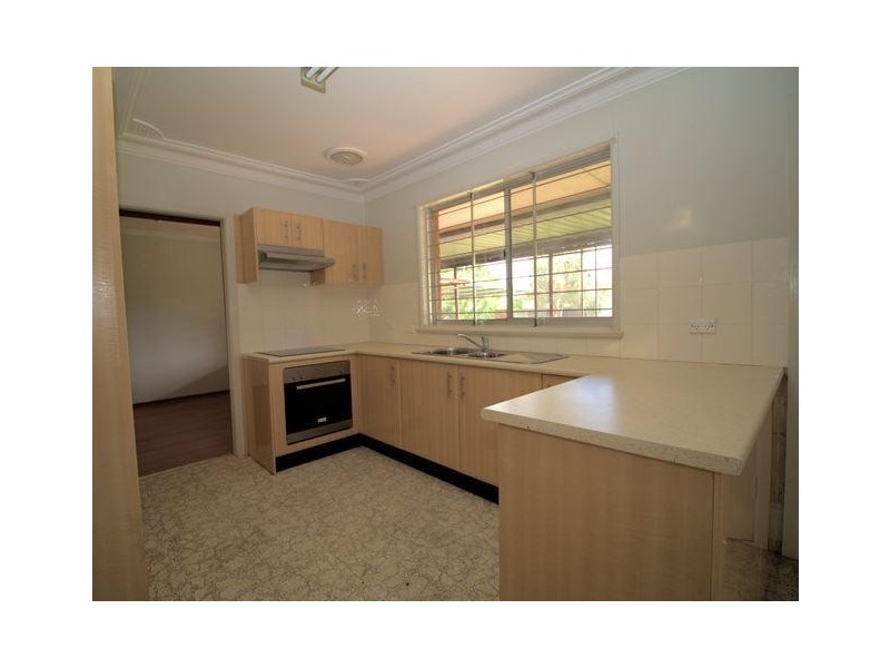 34 Glossop Street, St Marys NSW 2760