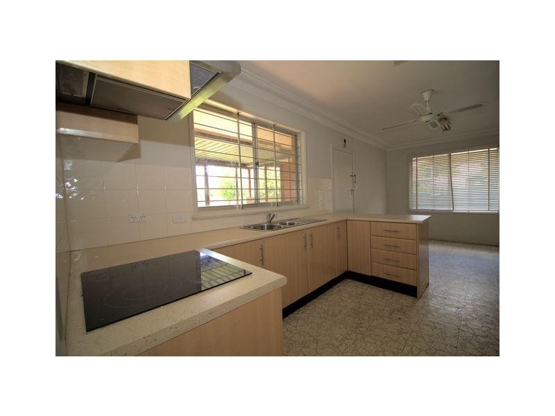 34 Glossop Street, St Marys NSW 2760