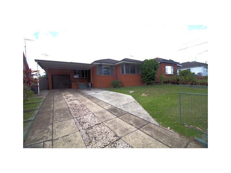 34 Glossop Street, St Marys NSW 2760