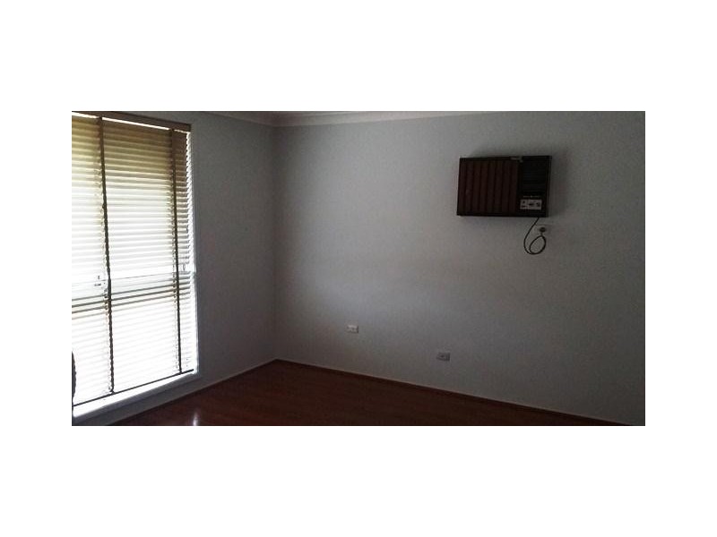 2 CHESTNUT Crescent, Bidwill NSW 2770