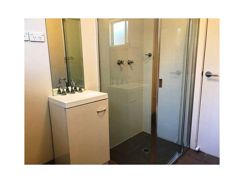 4A Tangaloa Crescent, Lethbridge Park NSW 2770