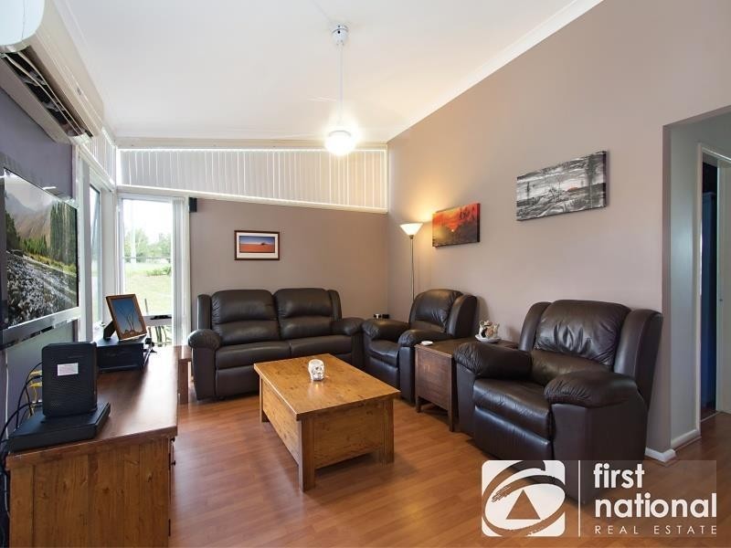 5 Jakari Crescent, Whalan NSW 2770