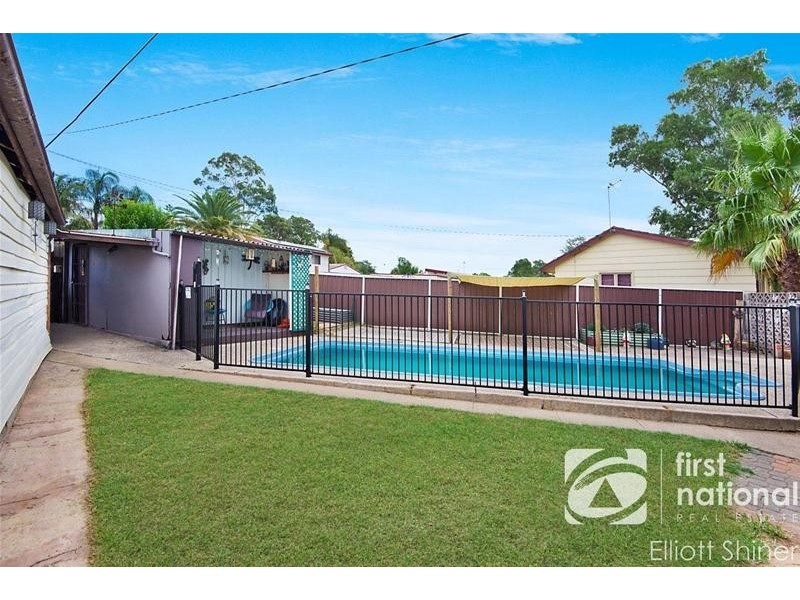 13 Mudie Place, Blackett NSW 2770