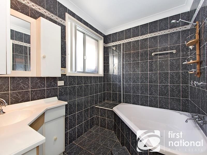 16 Semana Street, Whalan NSW 2770