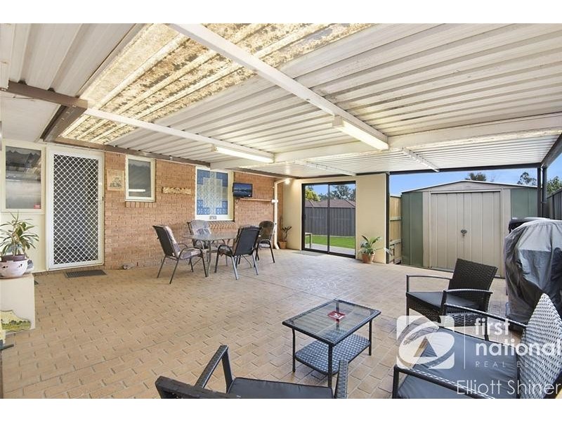 5 Verrills Grove, Oakhurst NSW 2761