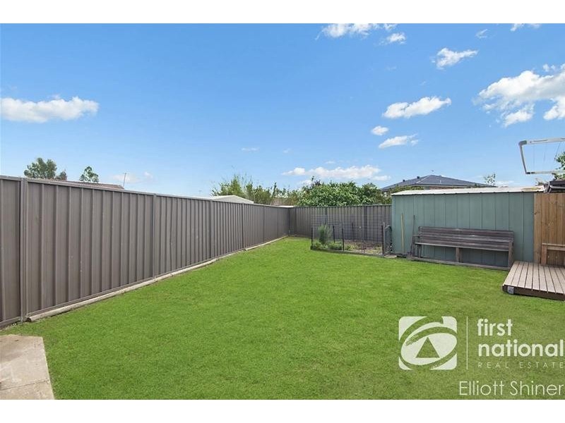 5 Verrills Grove, Oakhurst NSW 2761