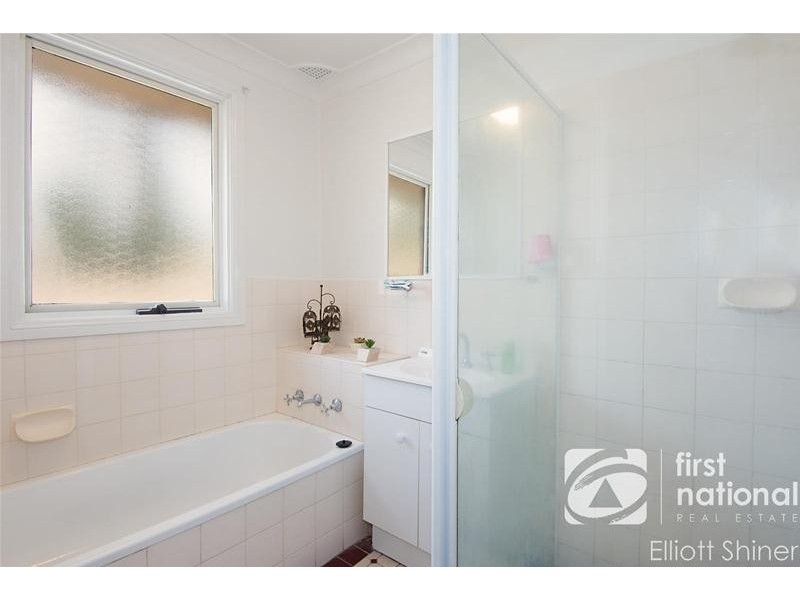 44 McIntyre Avenue, St Clair NSW 2759