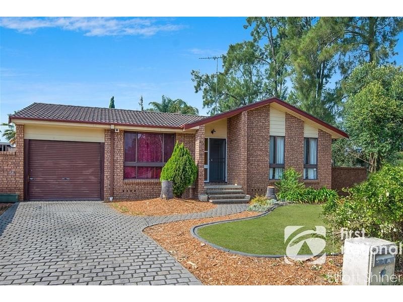 44 McIntyre Avenue, St Clair NSW 2759