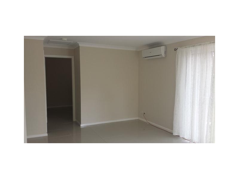 8A CARRINGTON Street, St Marys NSW 2760