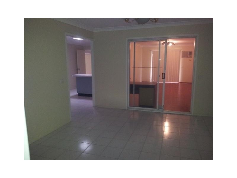 5 WHIPBIRD Place, Erskine Park NSW 2759