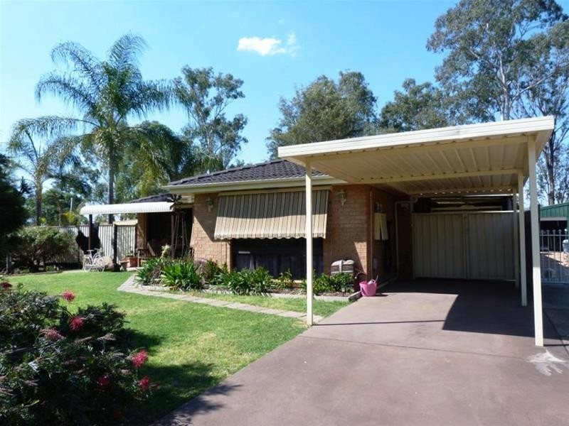 1 Irma Place, Oakhurst NSW 2761