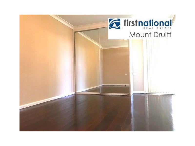 10 Kerran Close, Cambridge Park NSW 2747