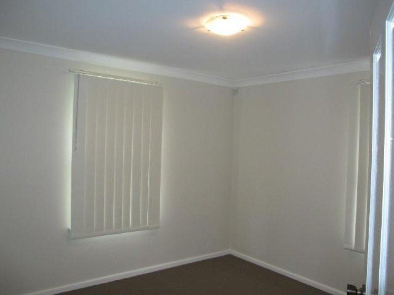 39 Waitaki Street, Lethbridge Park NSW 2770