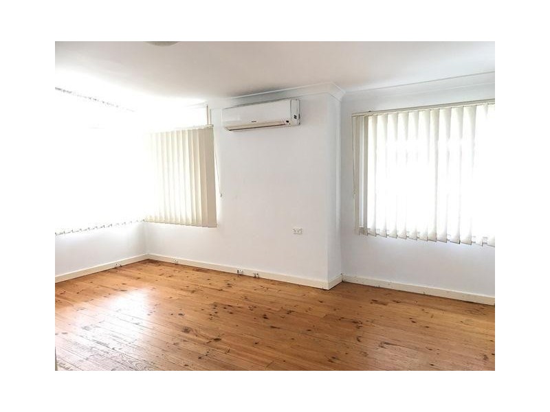 12 Webb Place, Blackett NSW 2770