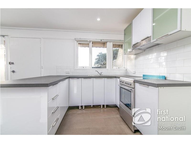 1/1 Byrd Place, Tregear NSW 2770