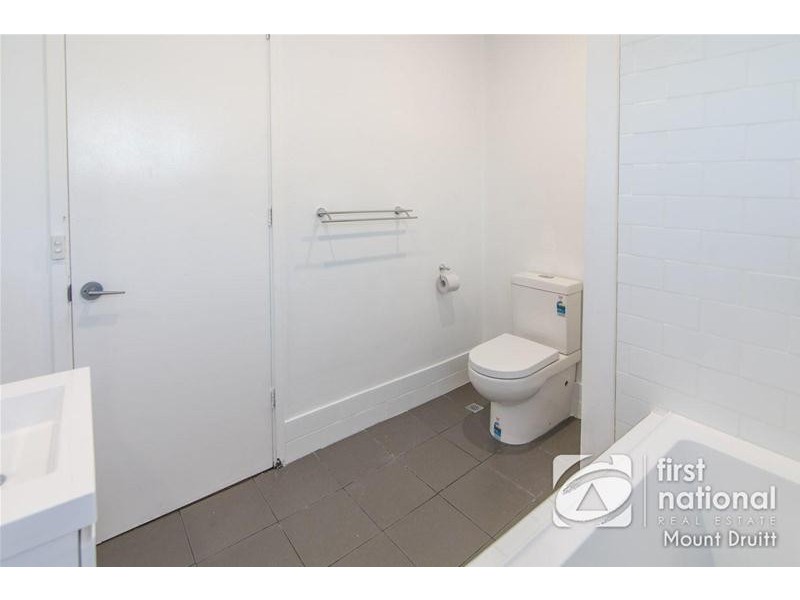 1/1 Byrd Place, Tregear NSW 2770