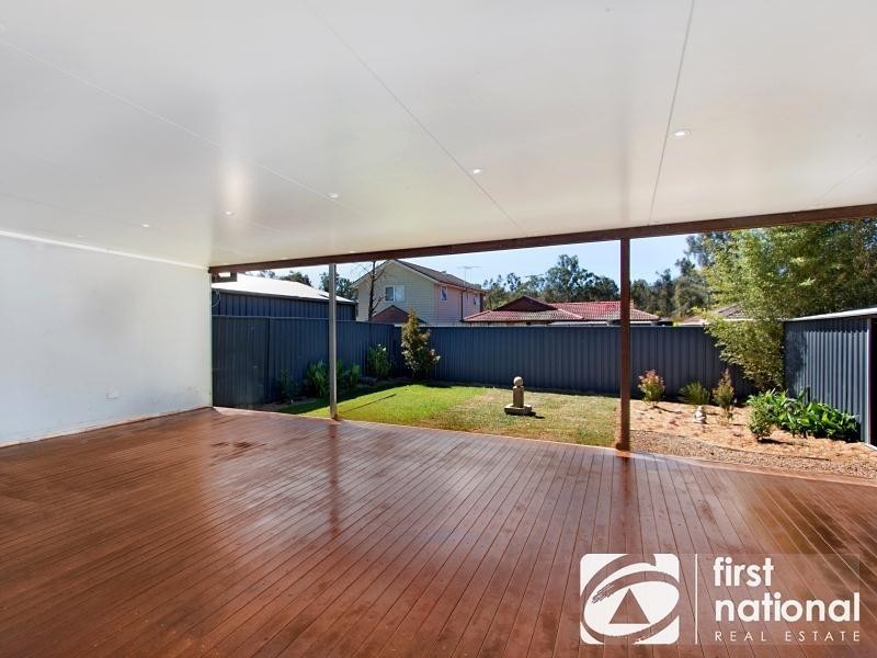 6 HENNESY Crescent, Shalvey NSW 2770