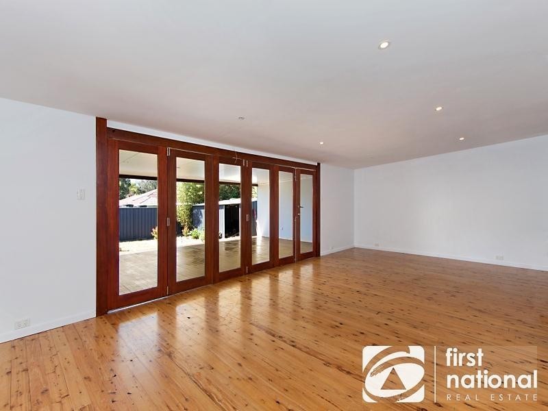 6 HENNESY Crescent, Shalvey NSW 2770