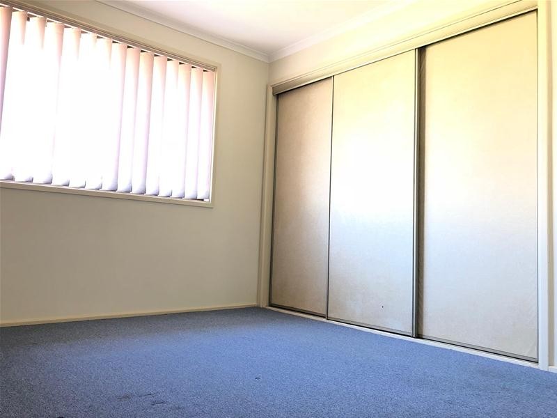 41 Corio Drive, St Clair NSW 2759