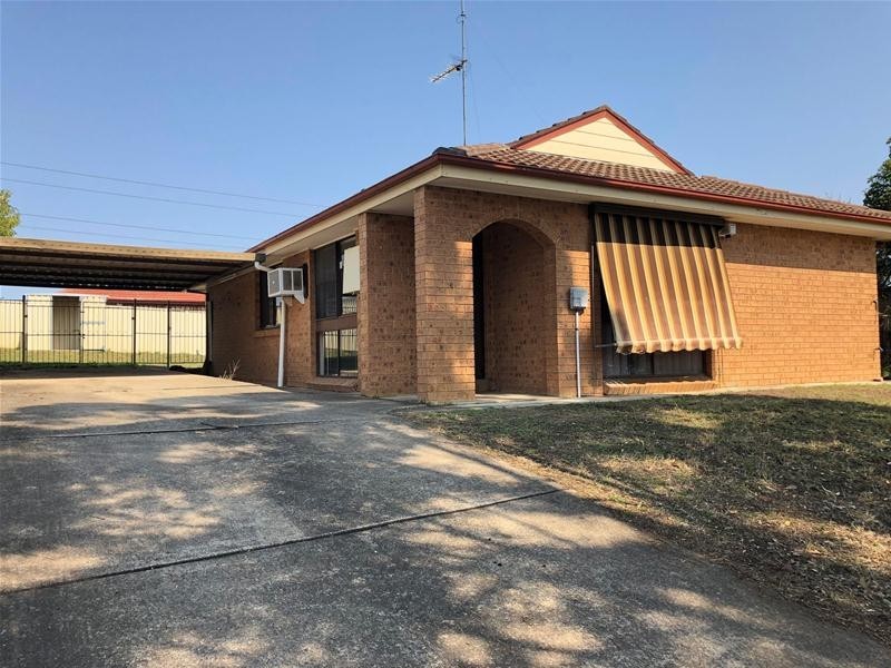 41 Corio Drive, St Clair NSW 2759