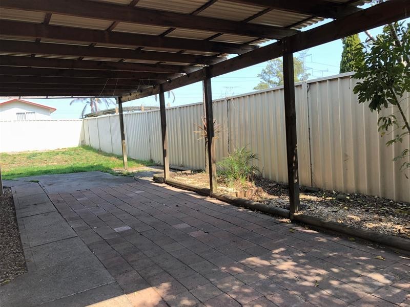 41 Corio Drive, St Clair NSW 2759