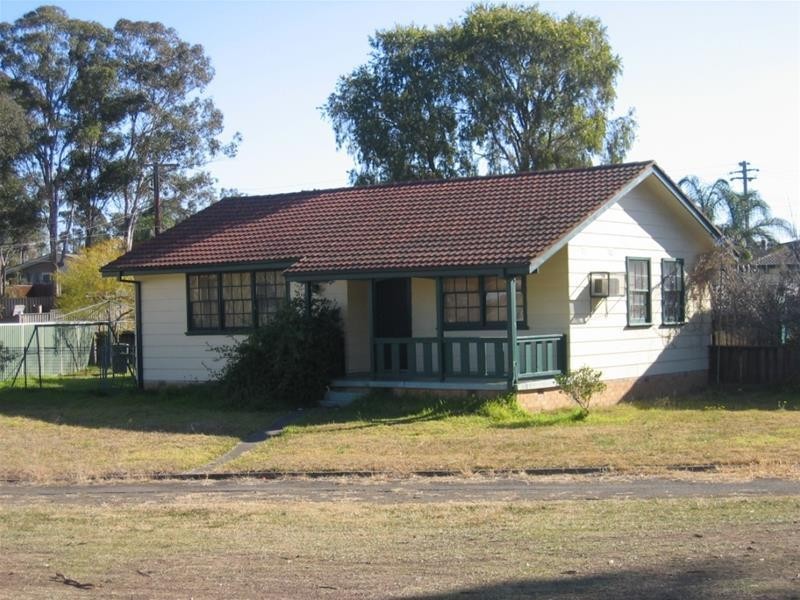 11 Rudd Place, Blackett NSW 2770