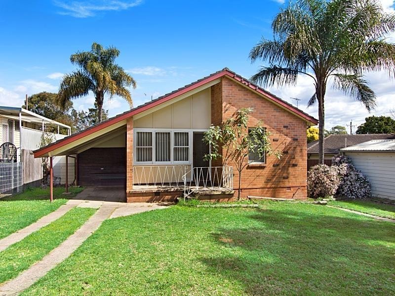 4 Magga Dan Avenue, Tregear NSW 2770