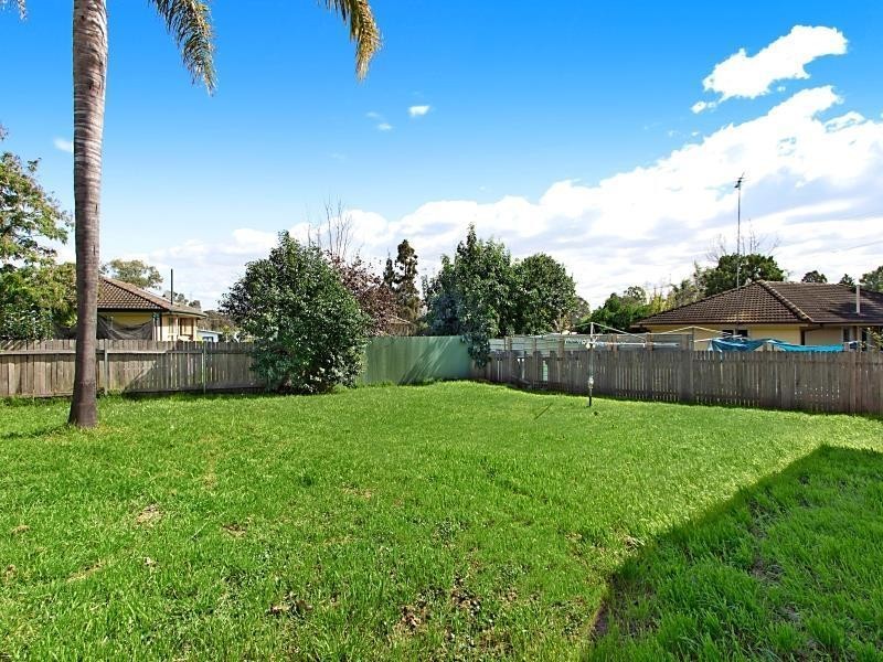 4 Magga Dan Avenue, Tregear NSW 2770