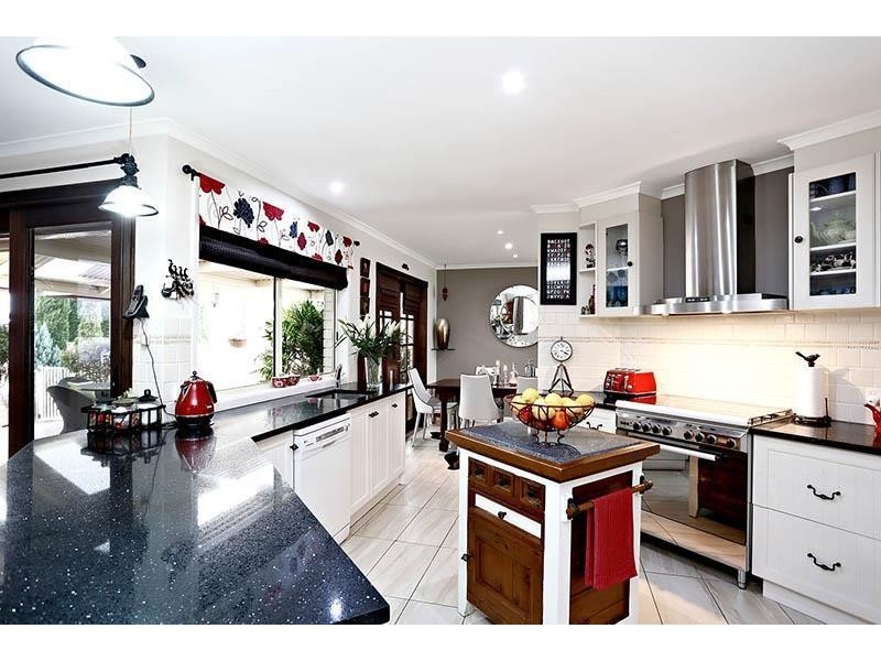 7 Celeste Court, Rooty Hill NSW 2766