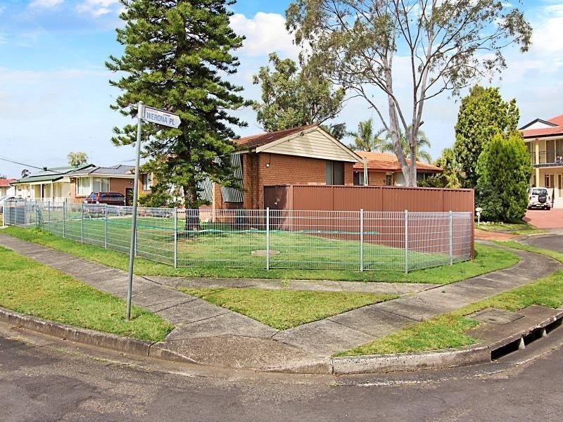 11 Eloura Street, Dharruk NSW 2770